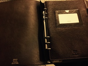 Filofax A5 Compact – Heritage – Quick review – Looking through a